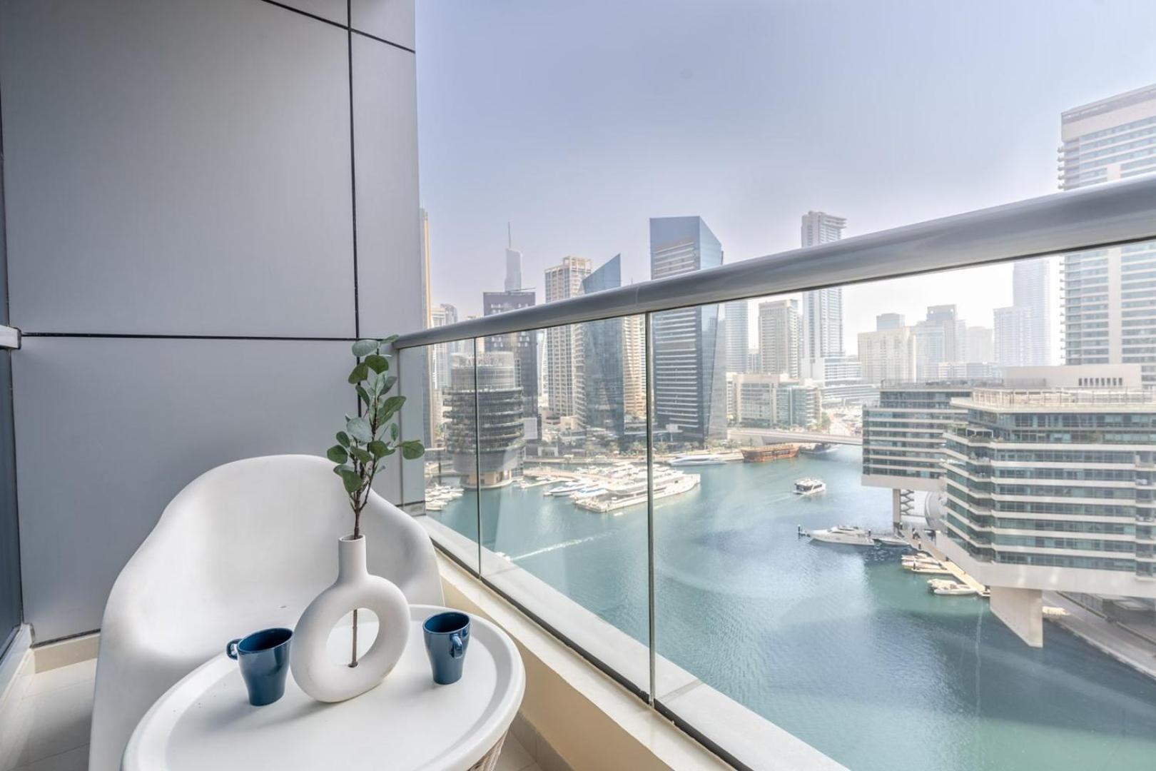 Ferienwohnung Guestready - The Marina Splendor Dubai Exterior foto
